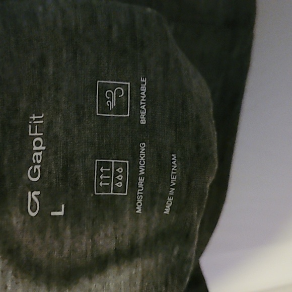 Gapfit breathe open back twist top ❣️ - Picture 3 of 6